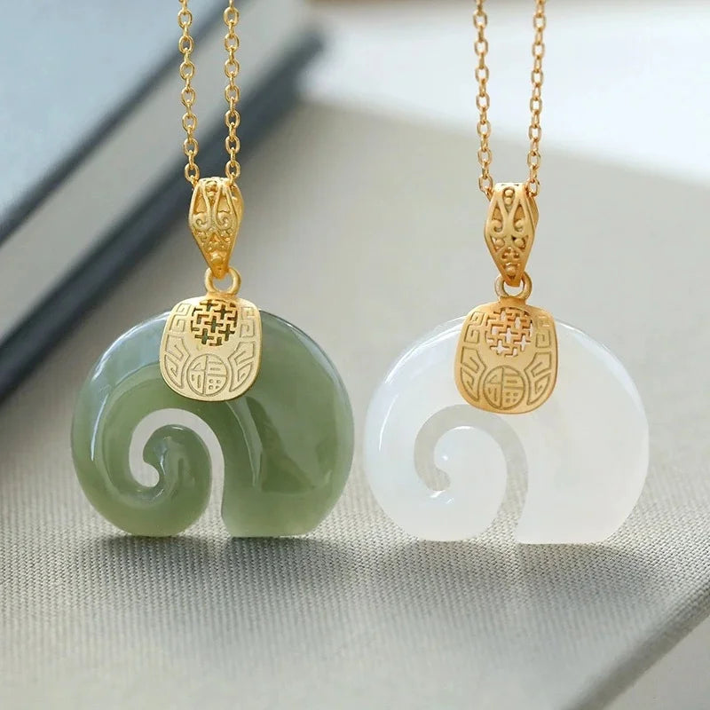 Mistgift  Jade with 18K Gold Chain Elephant Choker Necklace